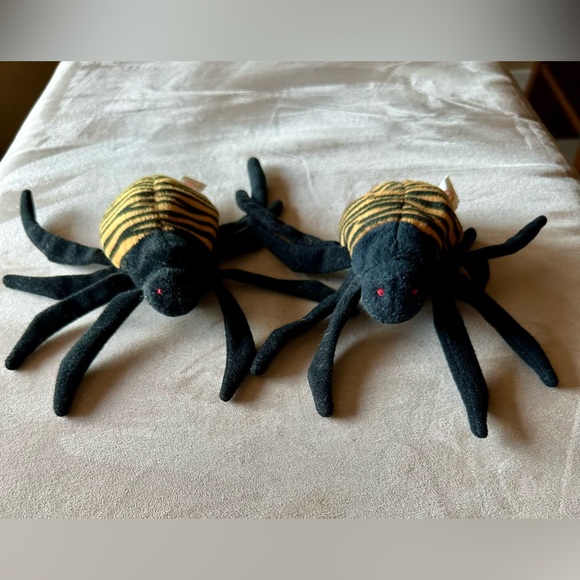 Beanie Baby “Spinner” Spiders. Pair of 2. Clean used condition. Fast shipping. - Picture 2 of 5